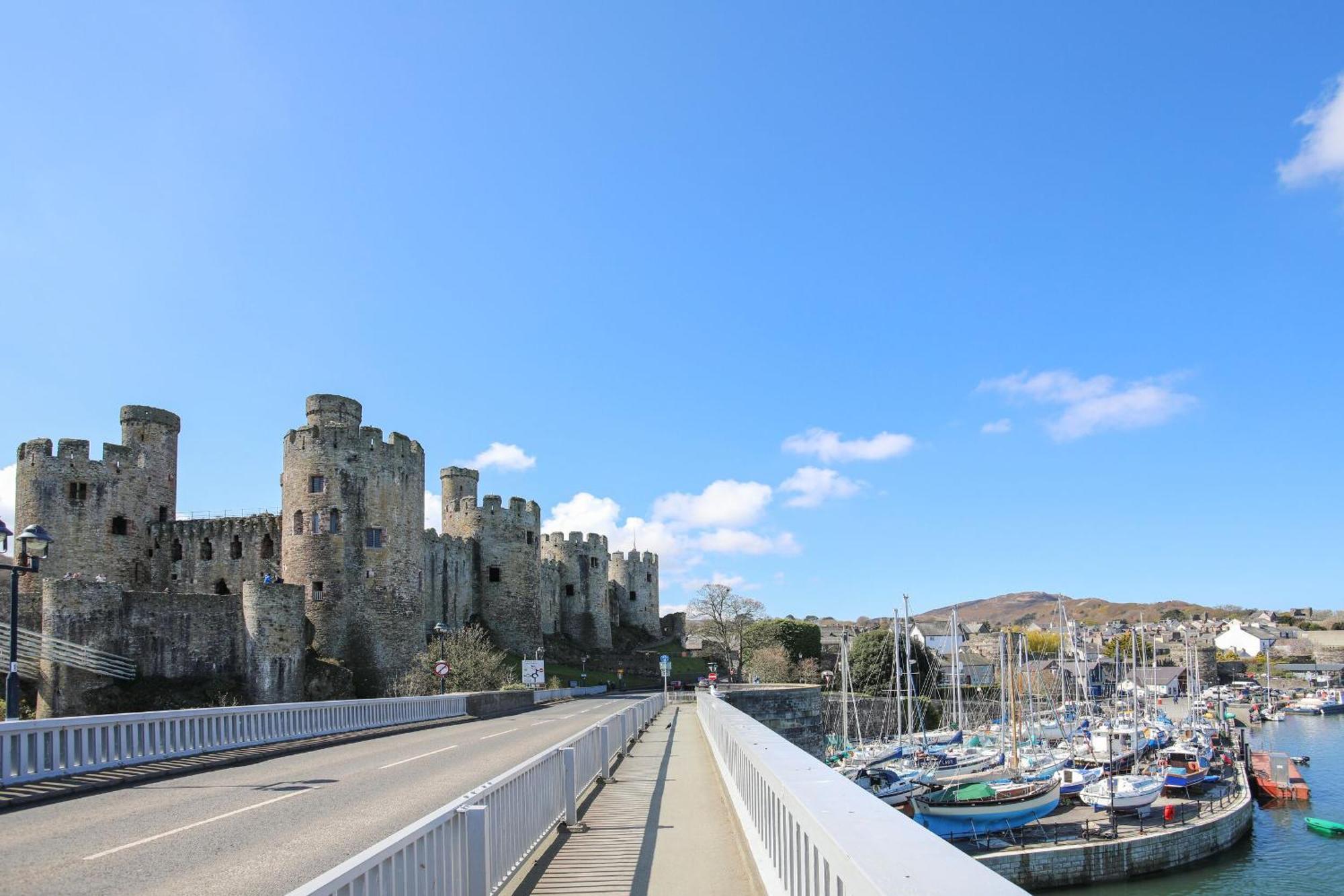 The Old Coach House Apartman Conwy Kültér fotó